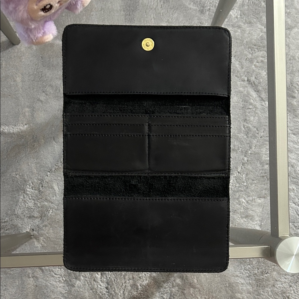 Sseko Black Leather Envelope credit card holder Wallet - Picture 5 of 8
